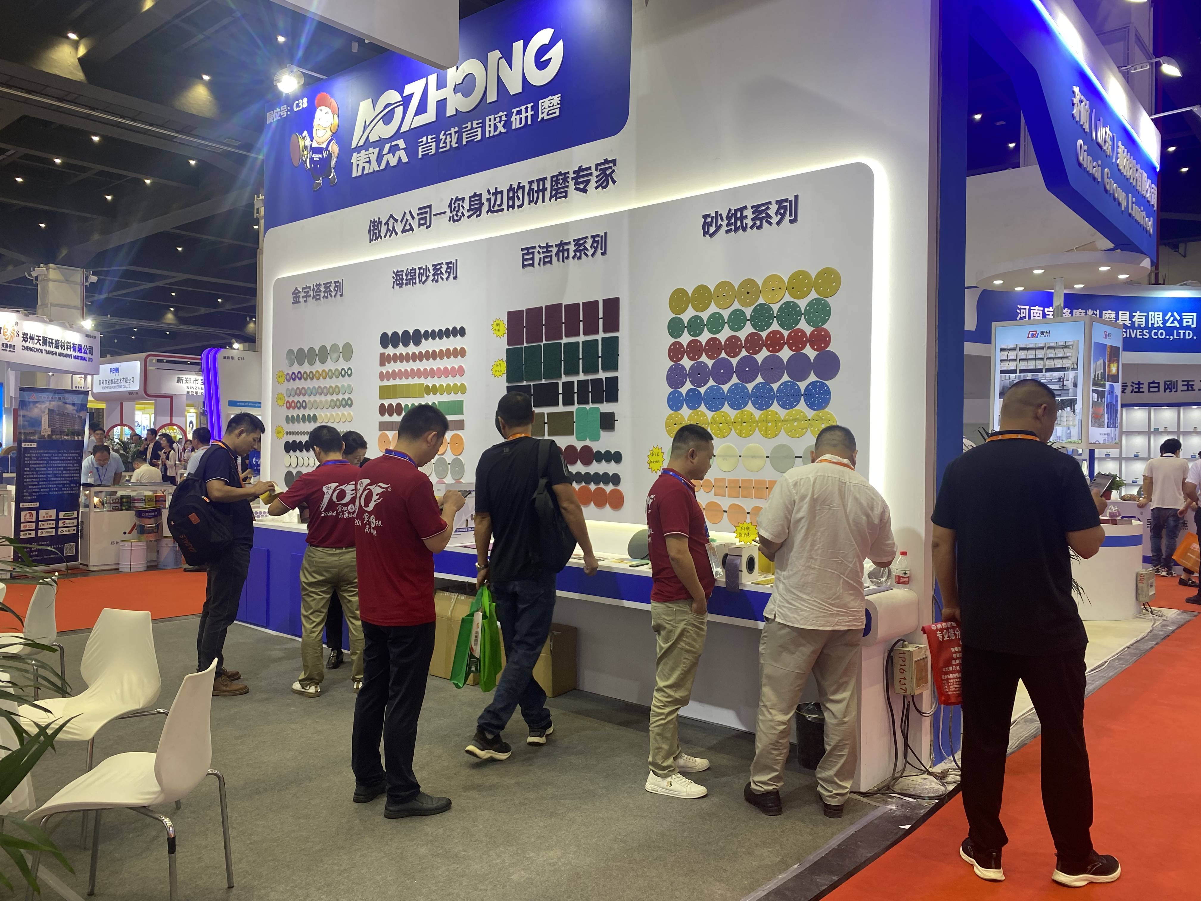 海外参展，同行是朋友亦敌人？
